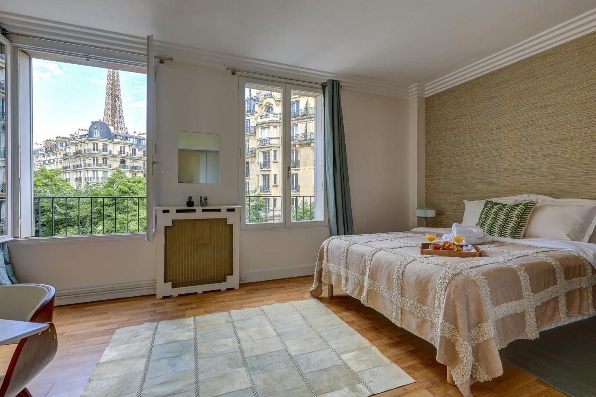 Tower 1br Cozy Parijs